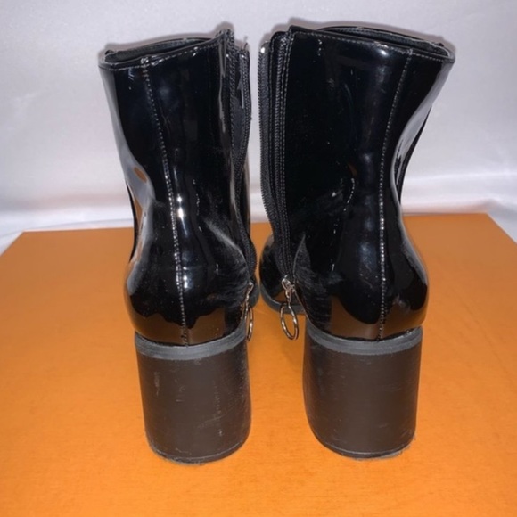 *SOLD* Forever 21 Boots π - Picture 5 of 9